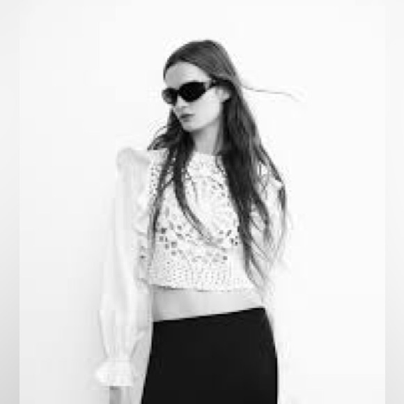 BNWT ZARA NEW WOMAN CONTRAST KNIT TOP WITH RUFFLED SLEEVES ECRU 7200/100 - Picture 5 of 10